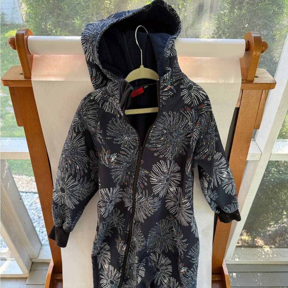 “iELM Kids Softshell Overall Jumpsuit Navy Firework Print – EU 104 / US 4-5T”